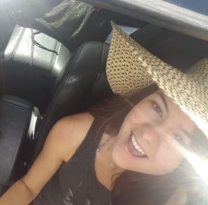 Meet your Posher, Andrea